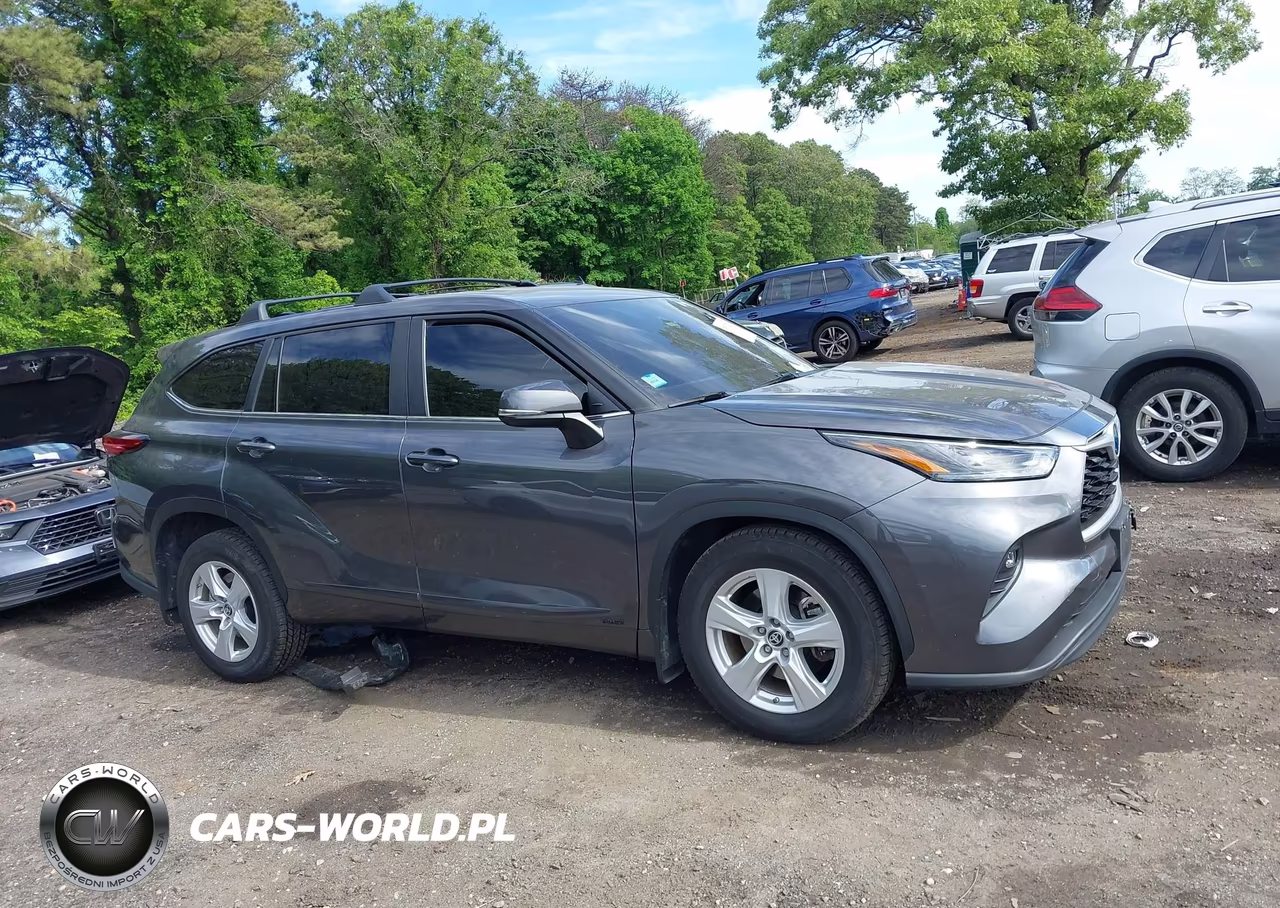 2023 Toyota Highlander Hybrid Le VIN:5TDBBRCH1PS108840 - 13