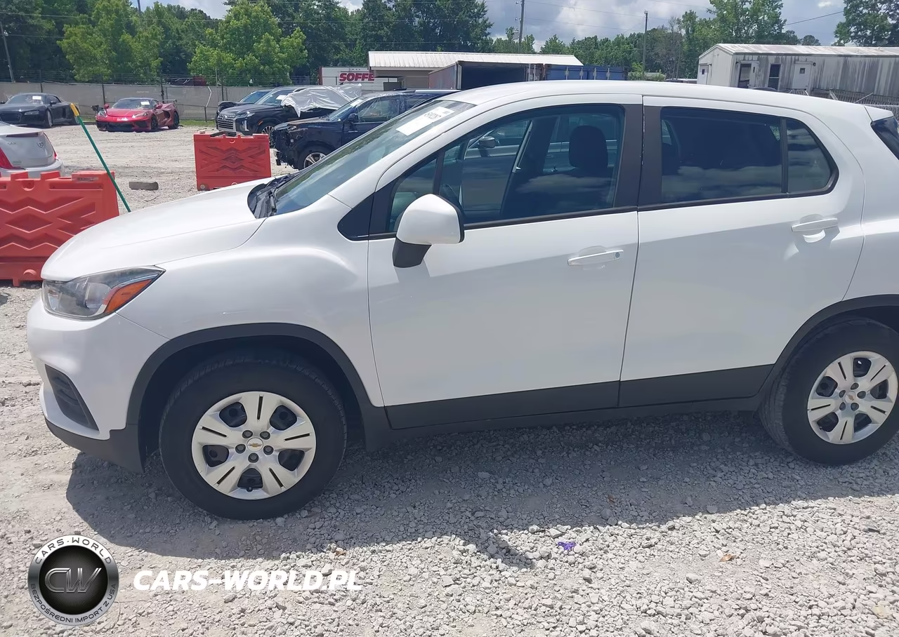 2018 Chevrolet Trax Ls VIN:KL7CJNSB7JB709565 - 6