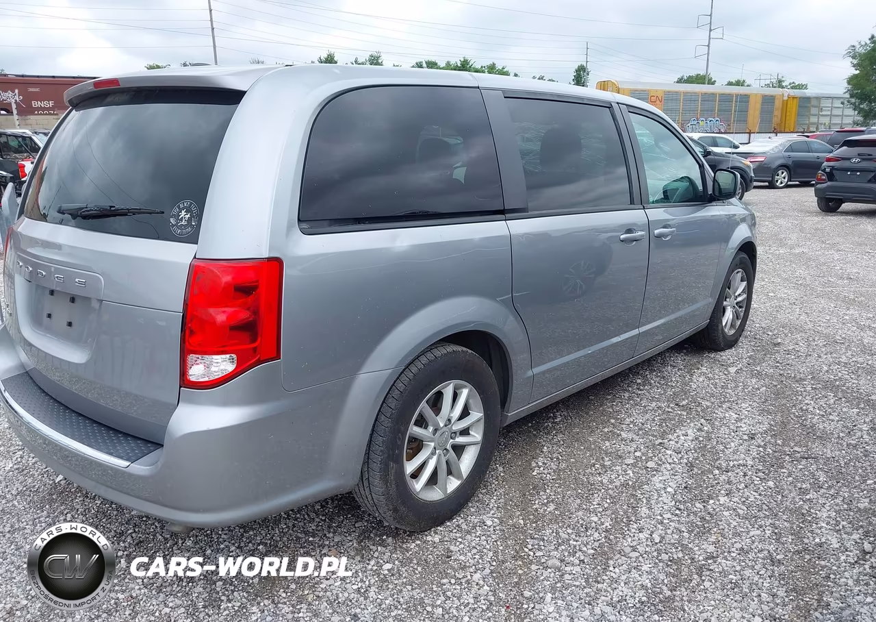 2020 Dodge Grand Caravan Se Plus VIN:2C4RDGBG2LR156064 - 4