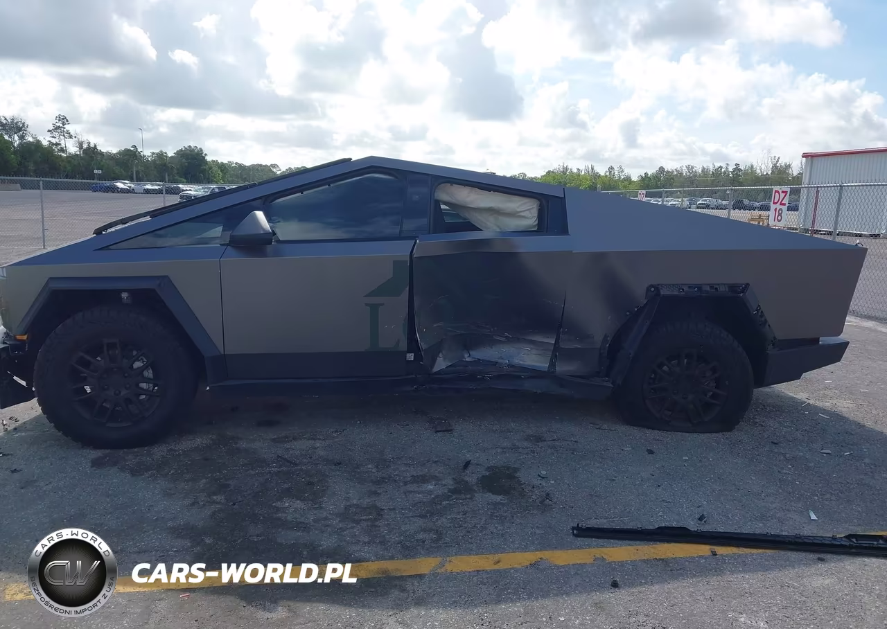 2024 Tesla Cybertruck All-Wheel Drive VIN:7G2CEHED0RA055582 - 12