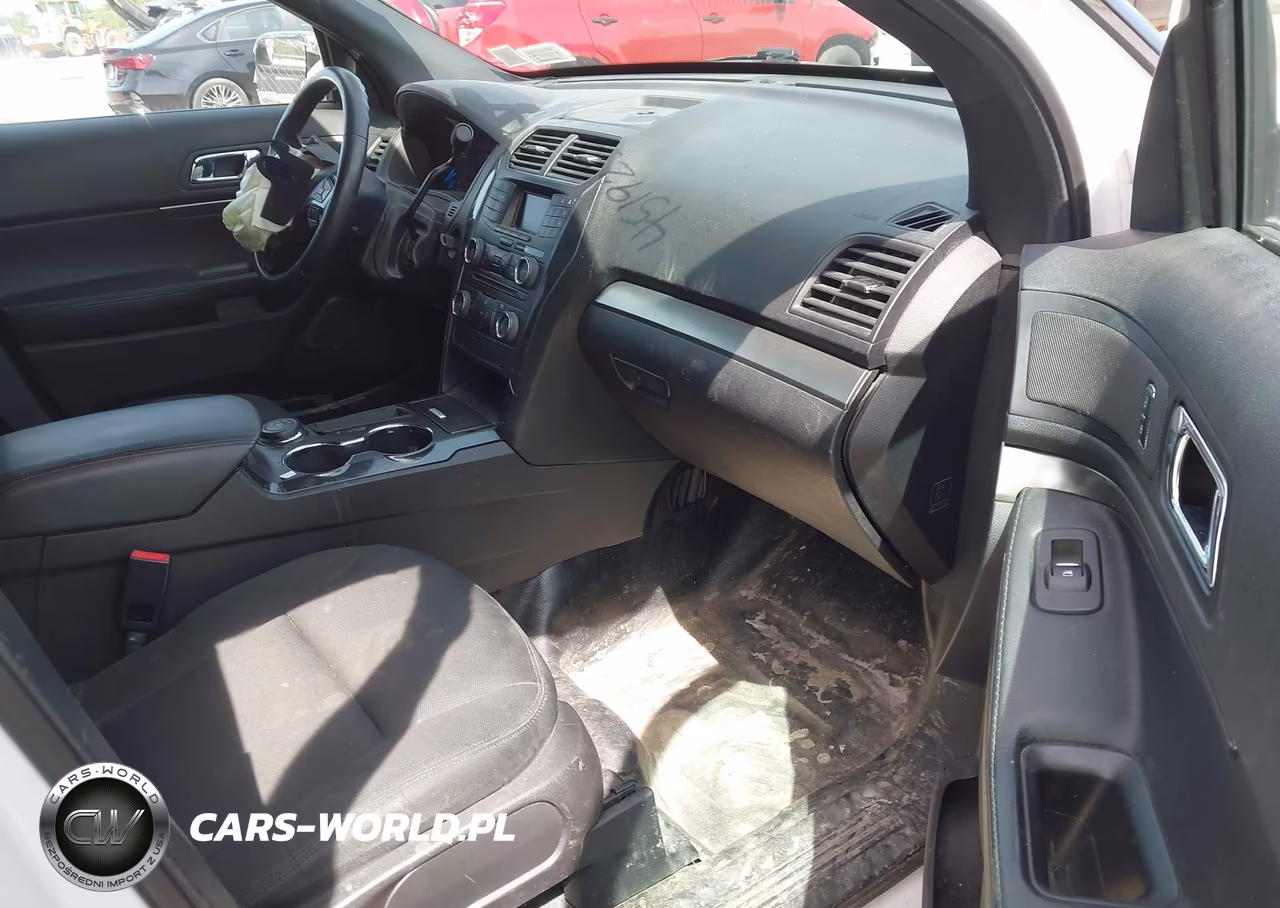 2017 Ford Utility Police Interceptor VIN:1FM5K8AR5HGE14563 - 5