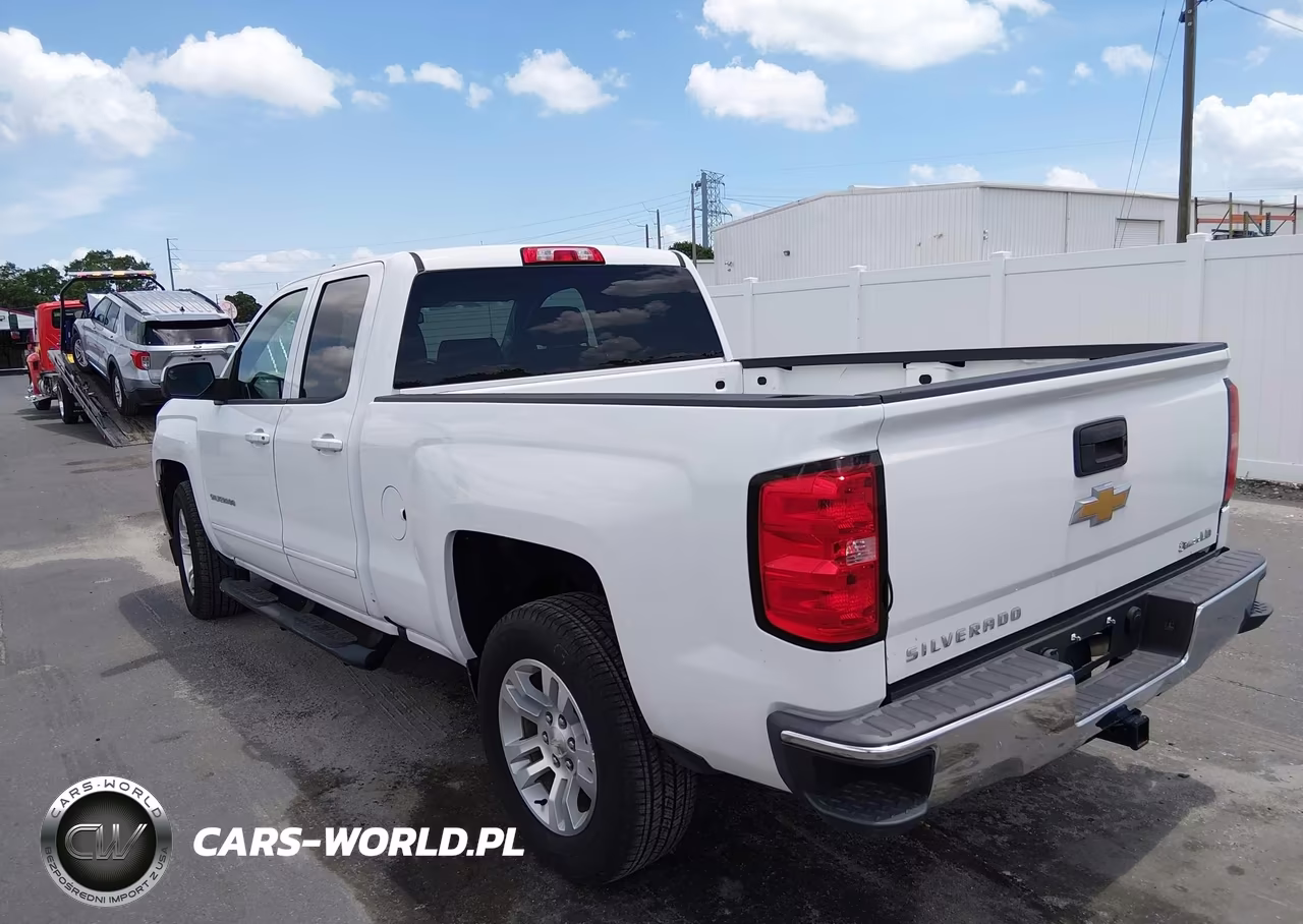2019 Chevrolet Silverado 1500 Ld Lt VIN:2GCRCPEC1K1192319 - 3