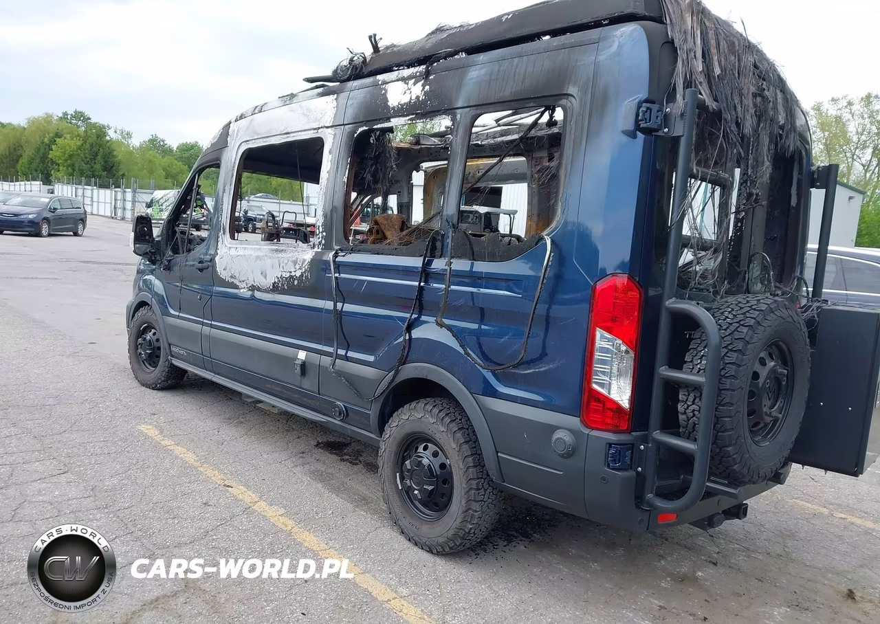 2022 Ford Transit-250 VIN:1FTBR2CGXNKA60494 - 3