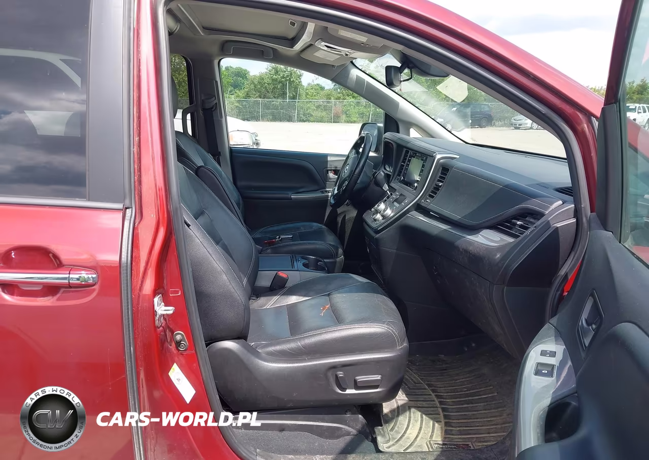 2019 Toyota Sienna Se 8 Passenger VIN:5TDXZ3DC2KS985198 - 5