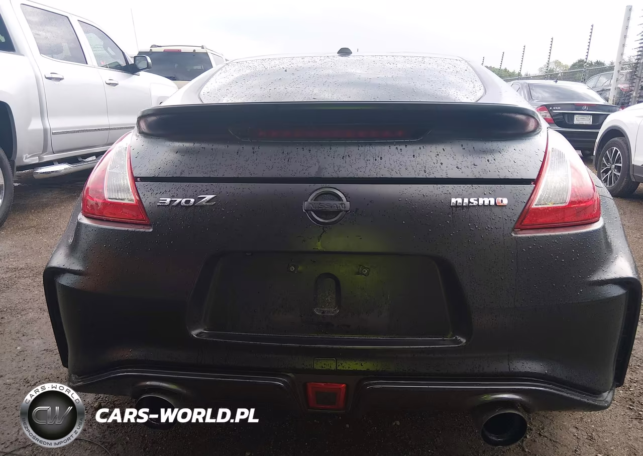 2015 Nissan 370Z Nismo Tech VIN:JN1AZ4EH1FM442550 - 17