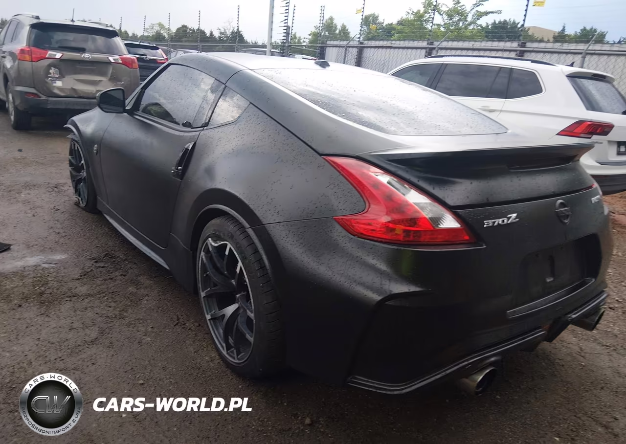 2015 Nissan 370Z Nismo Tech VIN:JN1AZ4EH1FM442550 - 3