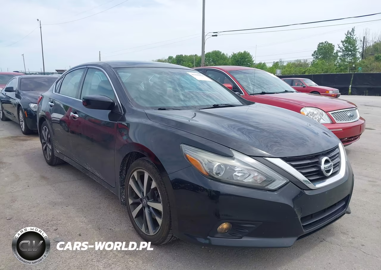 2016 Nissan Altima 2.5 Sr – zdjęcie 1 z 12