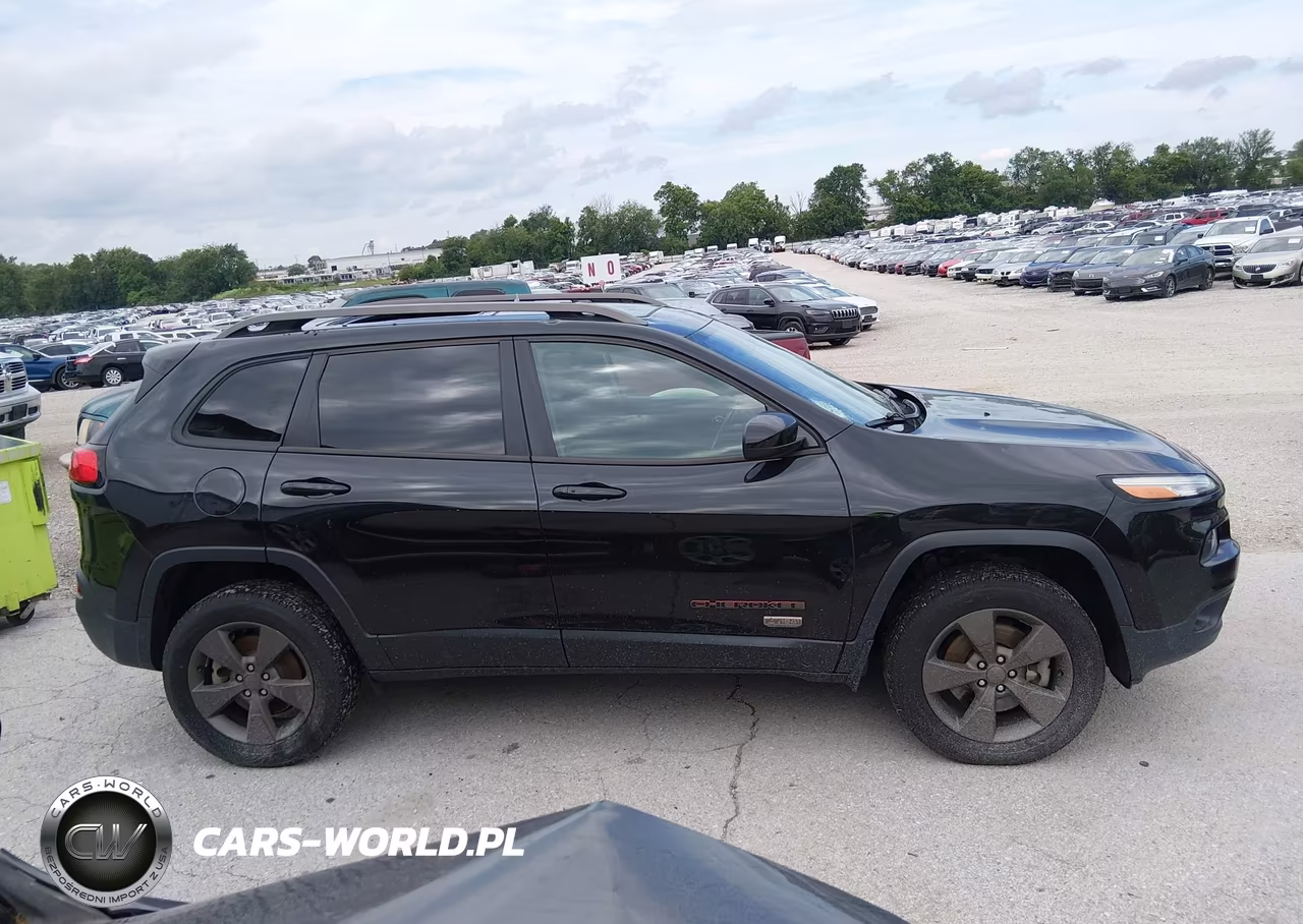 2016 Jeep Cherokee 75Th Anniversary VIN:1C4PJMCS1GW305627 - 13