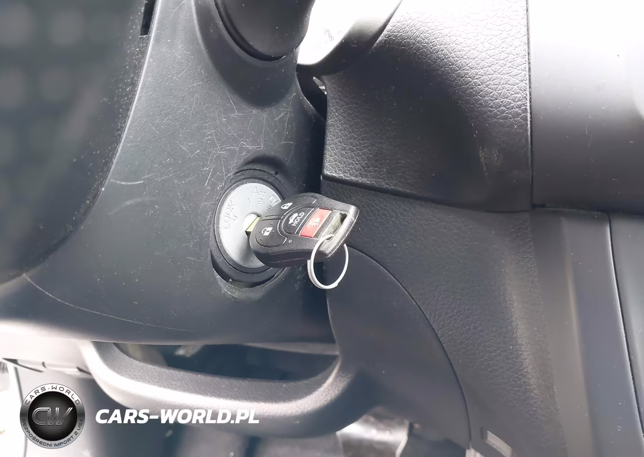 2018 Nissan Sentra S VIN:3N1AB7AP8JY320387 - 11