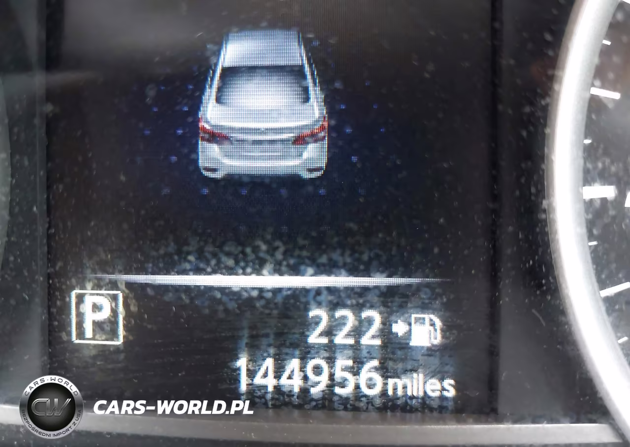 2018 Nissan Sentra S VIN:3N1AB7AP8JY320387 - 12