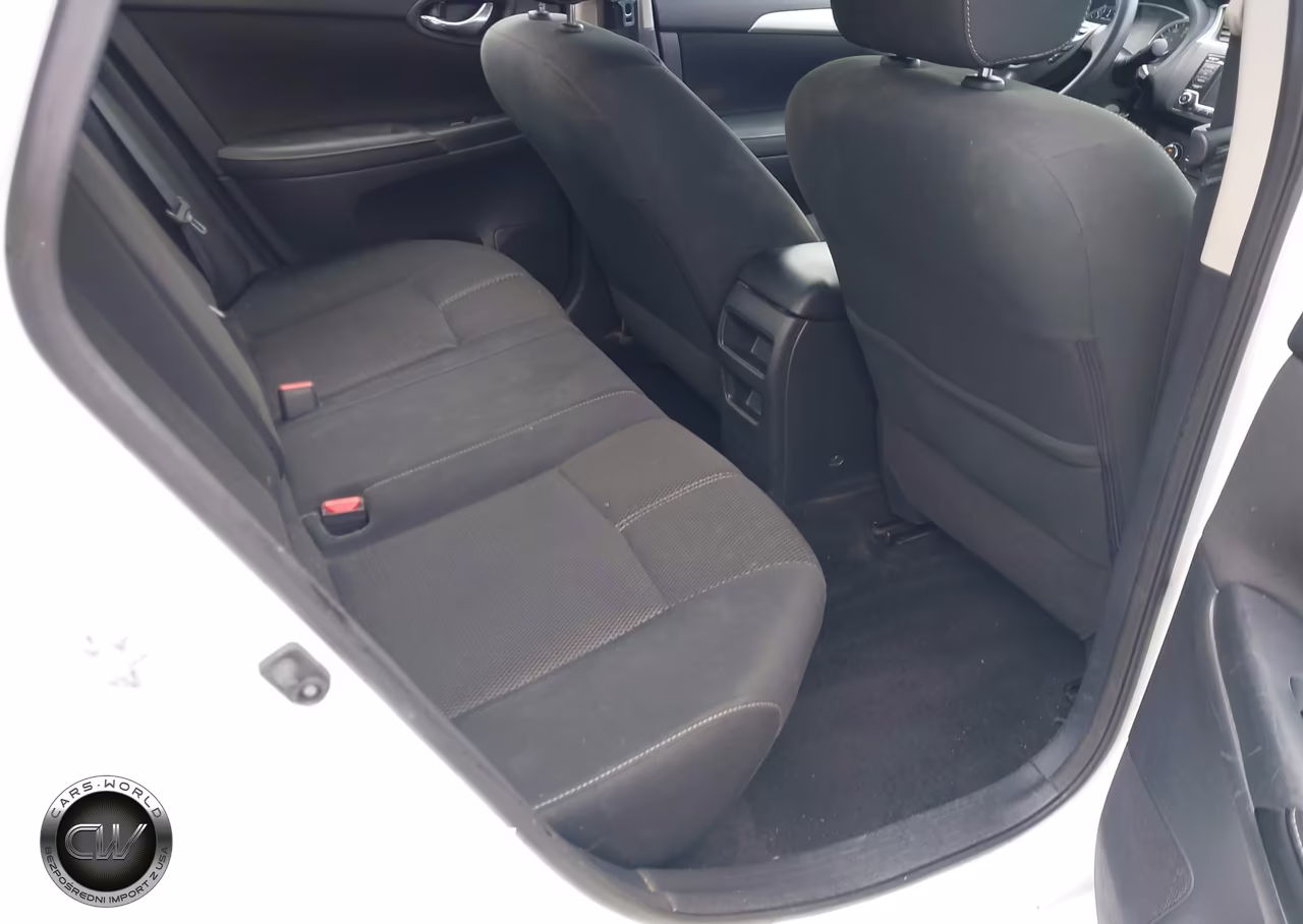 2018 Nissan Sentra S VIN:3N1AB7AP8JY320387 - 8