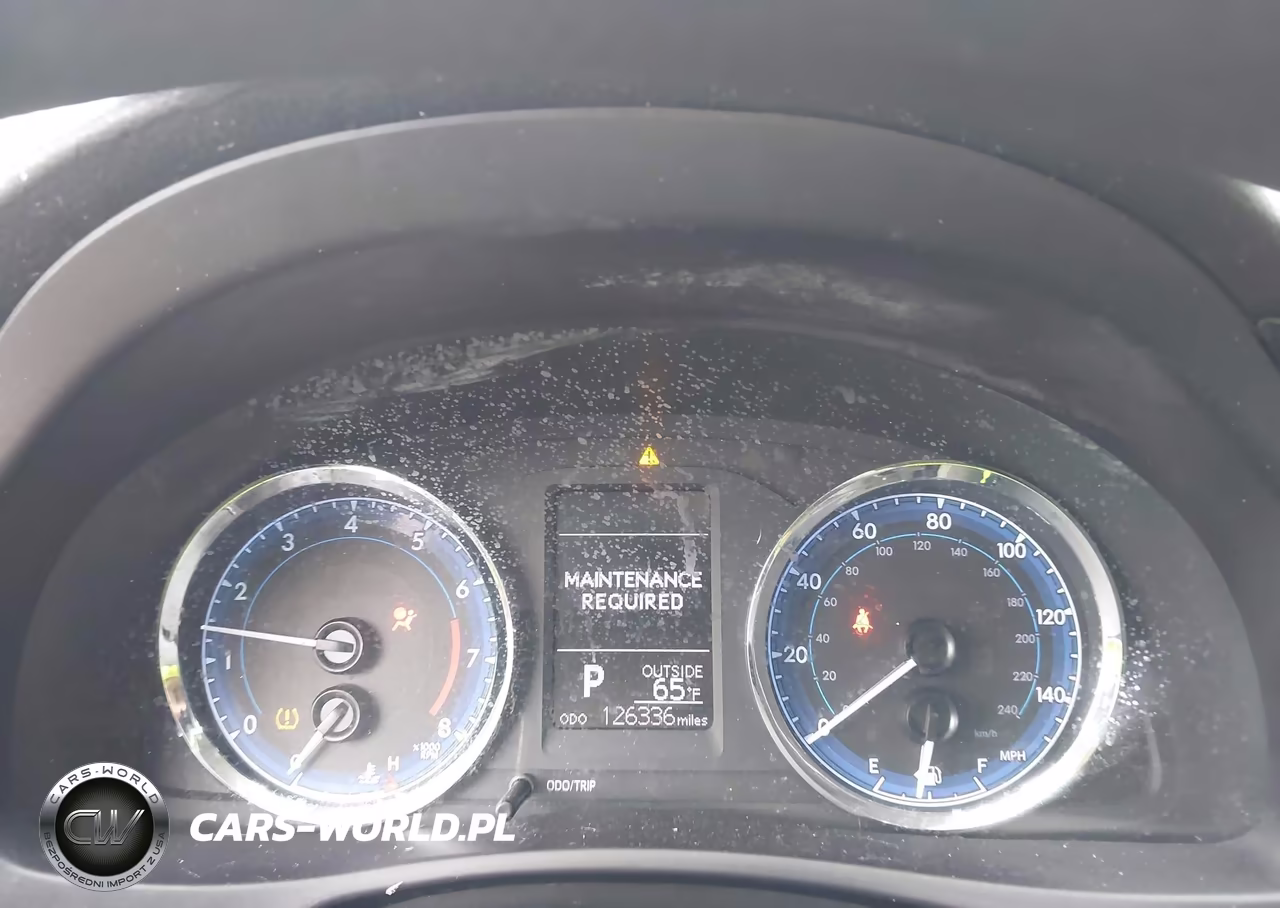 2018 Toyota Corolla Le VIN:5YFBURHE3JP849676 - 7