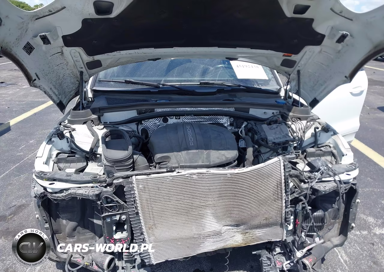 2019 Porsche Macan VIN:WP1AA2A54KLB00545 - 10