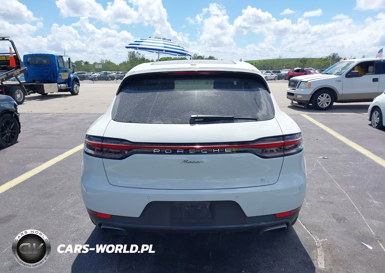 2019 Porsche Macan VIN:WP1AA2A54KLB00545 - 17
