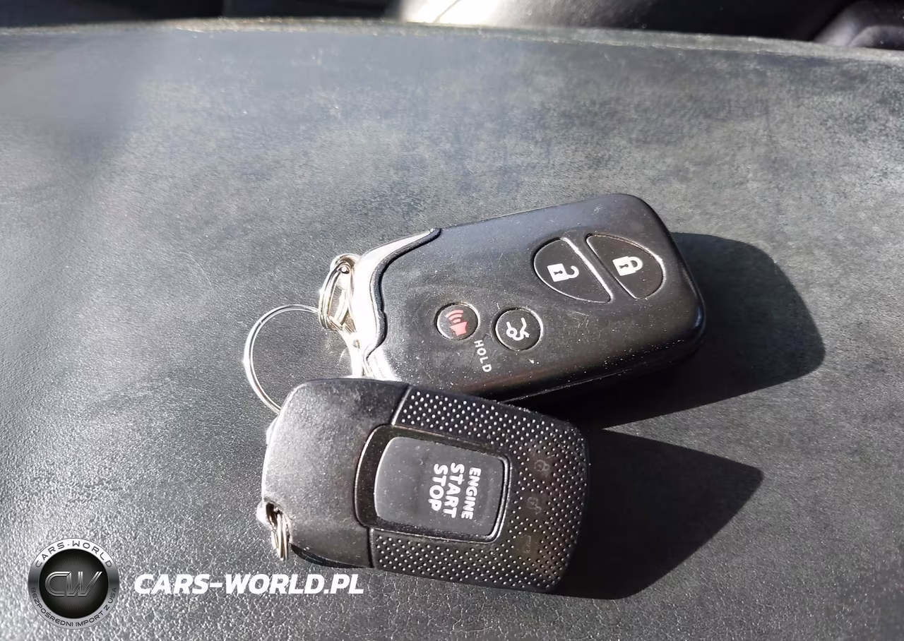 2009 Lexus Ls 460 VIN:JTHCL46F495004204 - 11