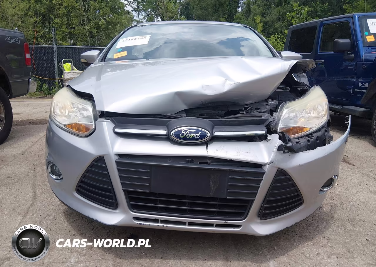 2014 Ford Focus Se VIN:1FADP3F20EL241186 - 6