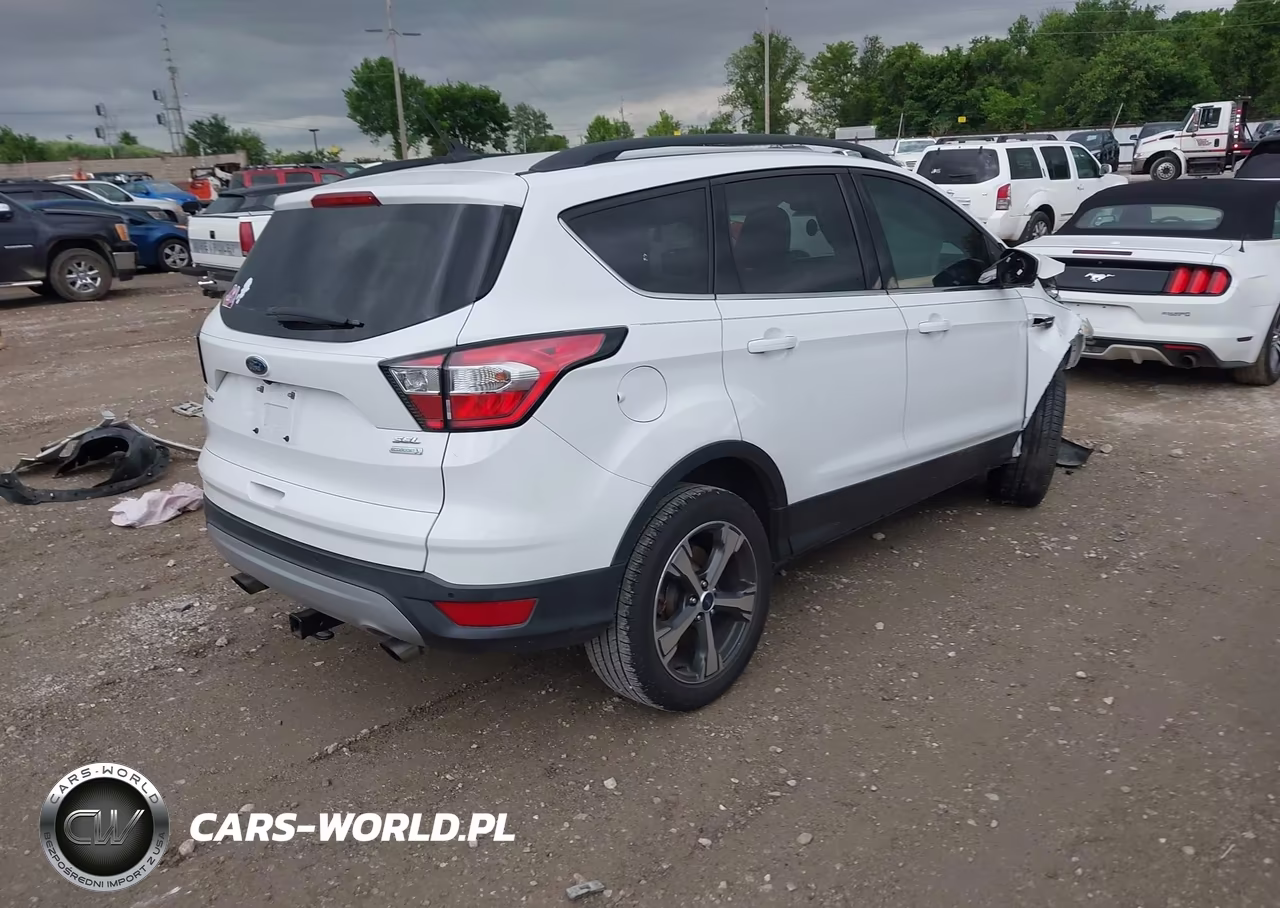 2018 Ford Escape Sel VIN:1FMCU0HD7JUB05486 - 4