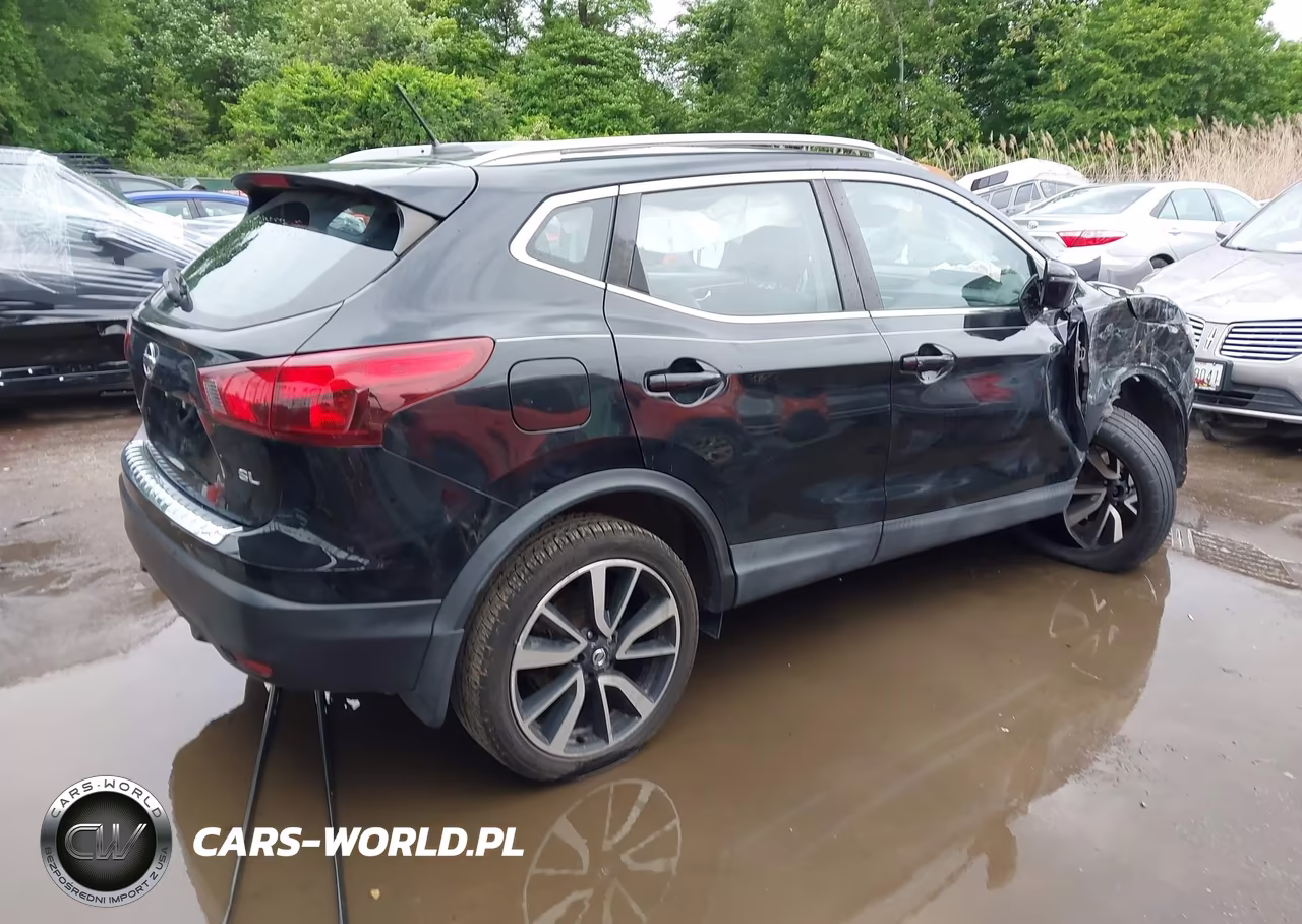 2017 Nissan Rogue Sport Sl VIN:JN1BJ1CP2HW023232 - 4