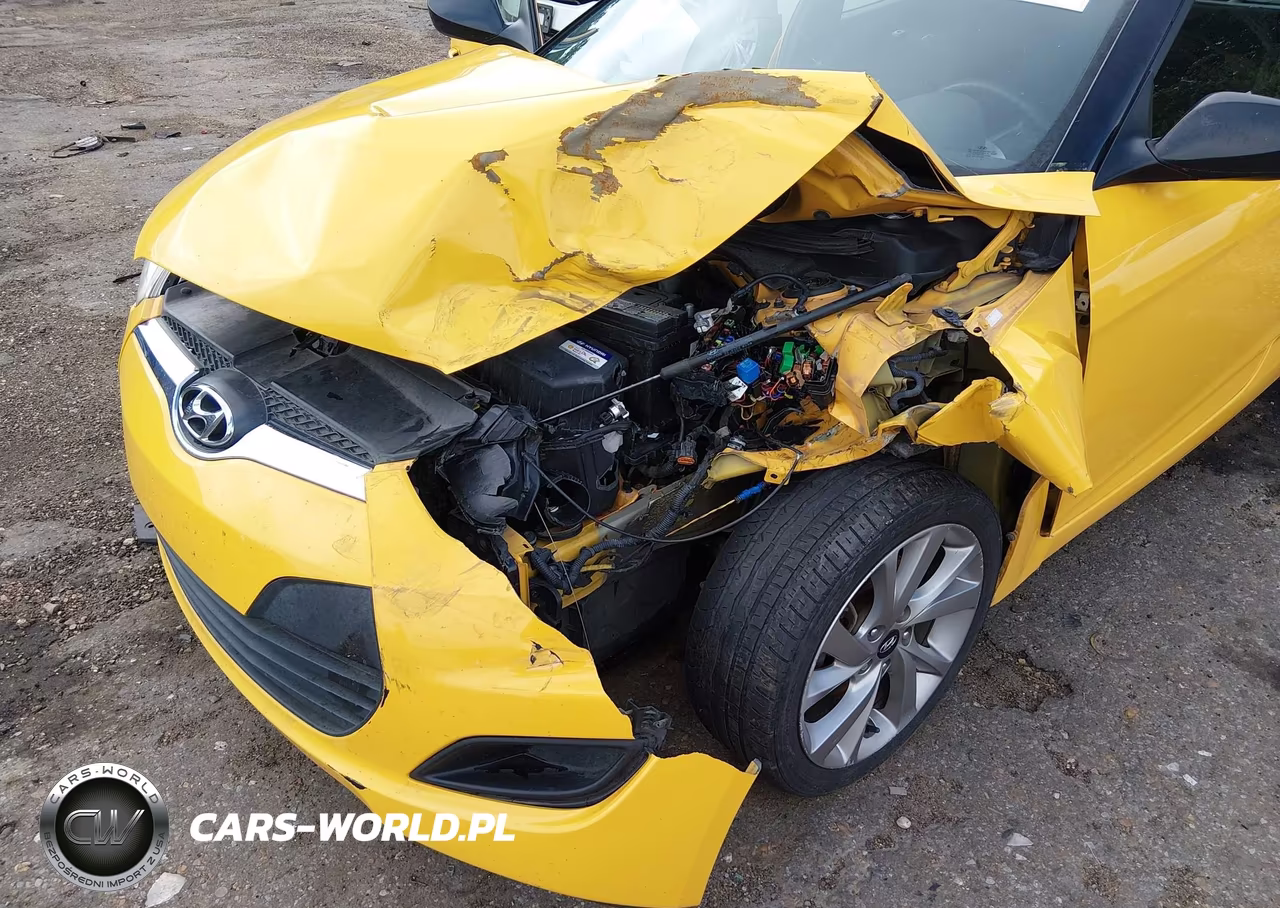 2016 Hyundai Veloster VIN:KMHTC6AD1GU290160 - 6