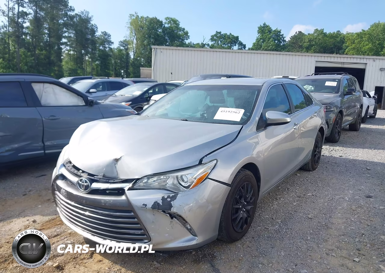 2015 Toyota Camry Le VIN:4T1BF1FK9FU082166 - 2