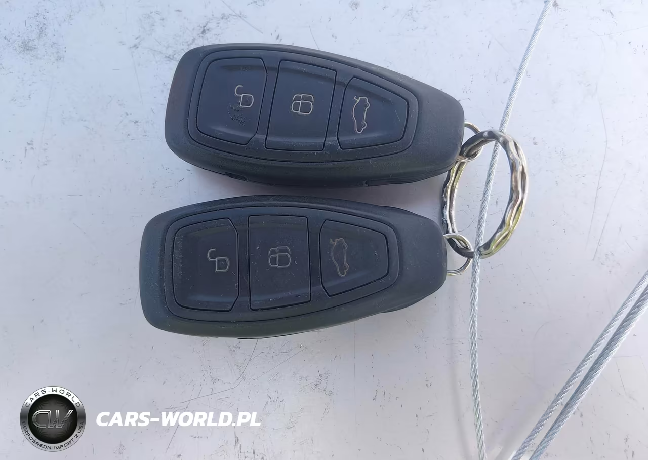 2012 Ford Focus Titanium VIN:1FAHP3N20CL236036 - 11