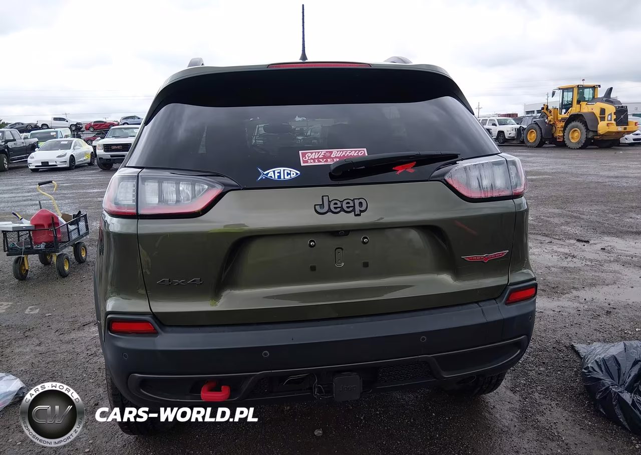 2019 Jeep Cherokee Trailhawk 4X4 VIN:1C4PJMBX3KD126782 - 16