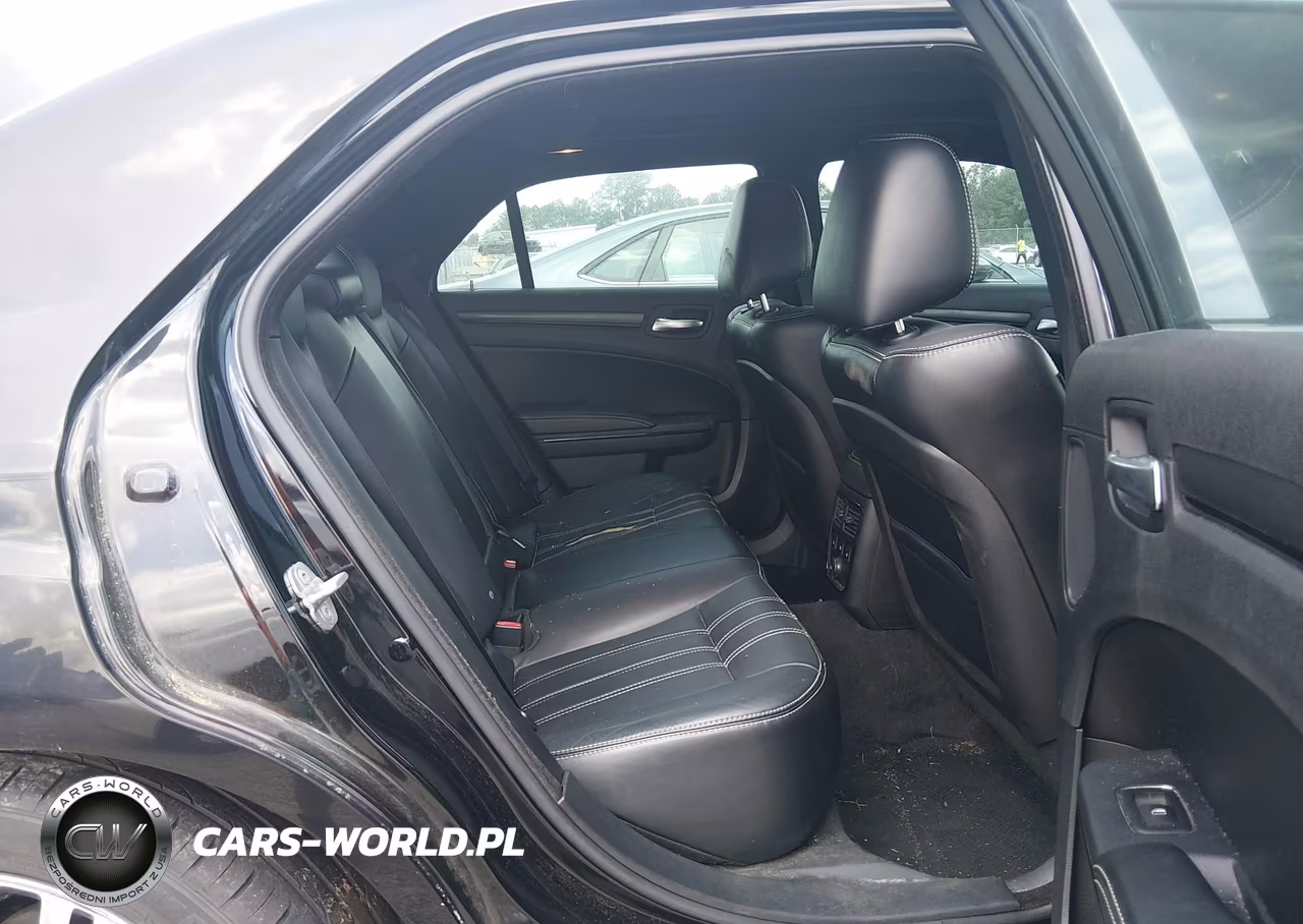 2014 Chrysler 300 300S VIN:2C3CCABG9EH119466 - 8