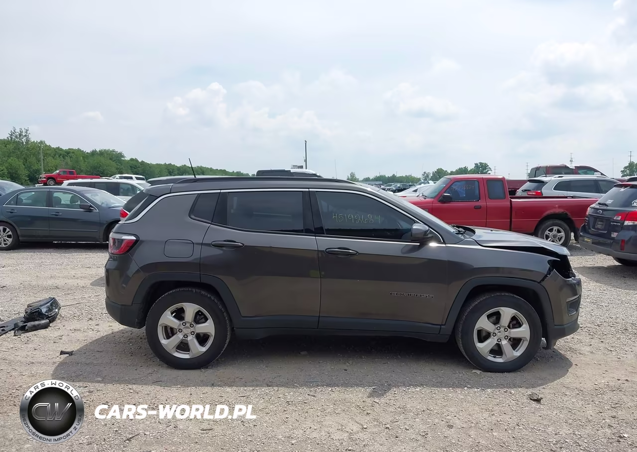 2018 Jeep Compass Latitude Fwd VIN:3C4NJCBB3JT137246 - 14