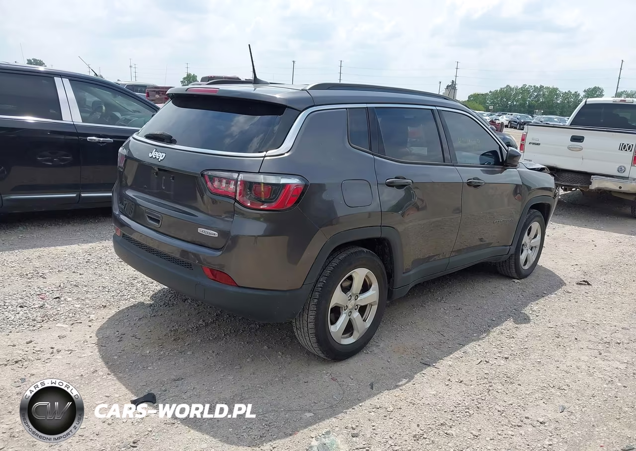 2018 Jeep Compass Latitude Fwd VIN:3C4NJCBB3JT137246 - 4