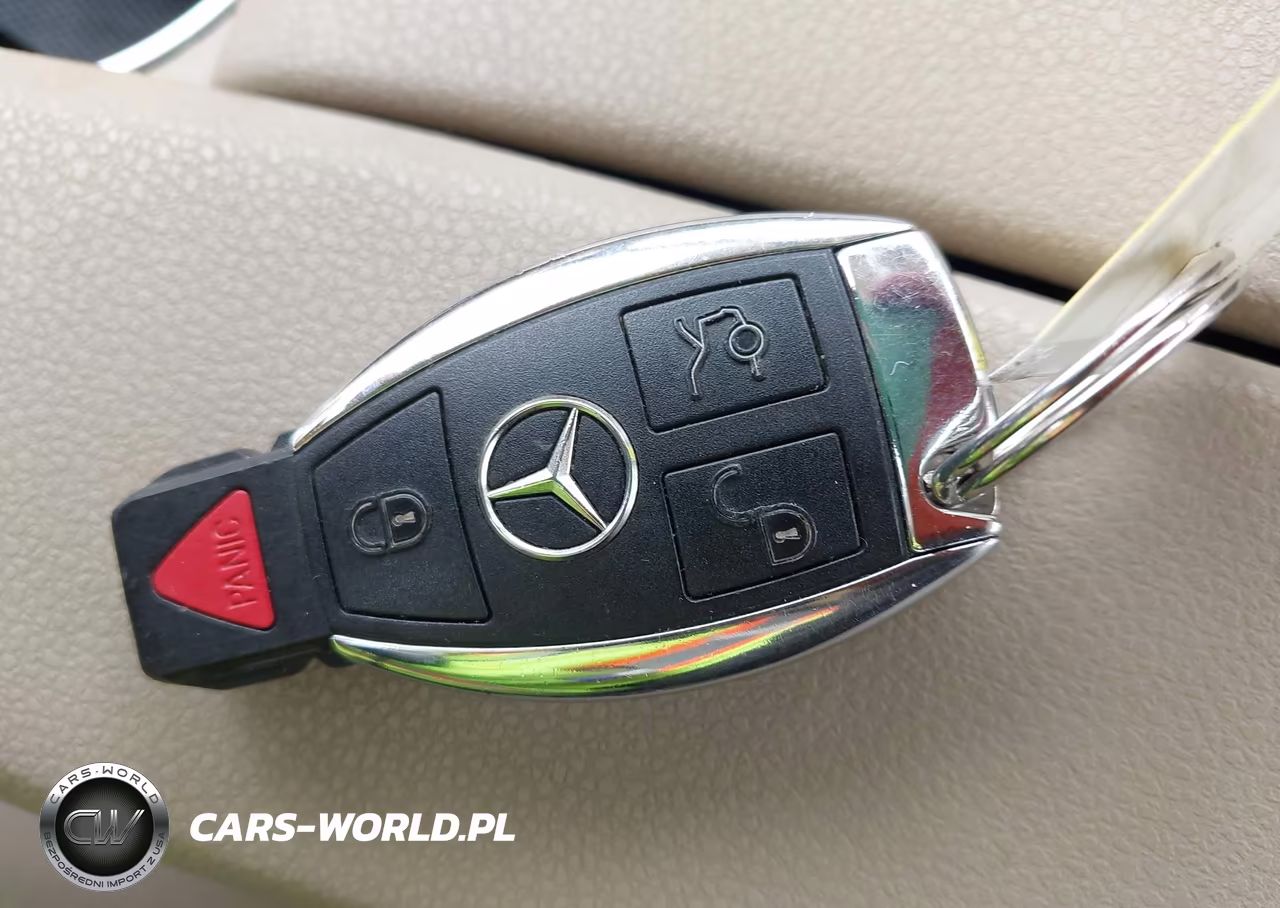 2013 Mercedes-Benz C 300 Luxury 4Matic VIN:WDDGF8AB0DR244346 - 11