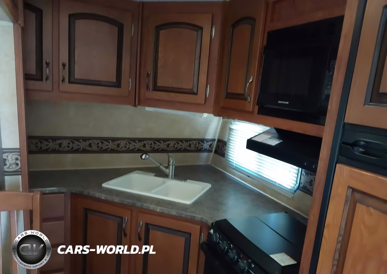2011 Jaco Eagle Series VIN:1UJBJ0BR7B1CU0146 - 12