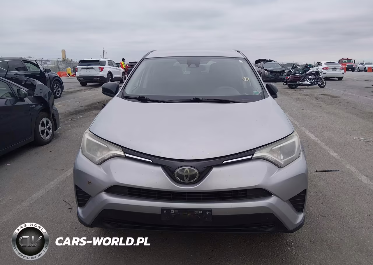 2018 Toyota Rav4 Le VIN:2T3BFREV0JW733839 - 12