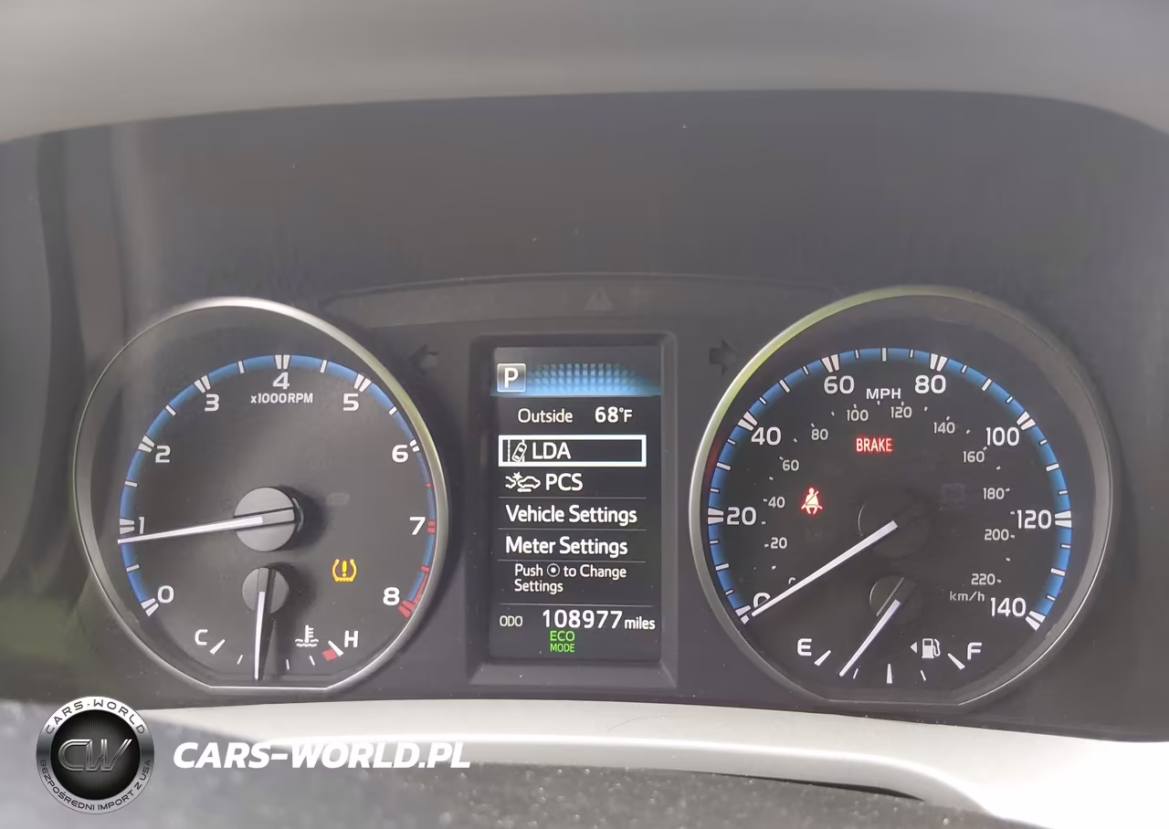 2018 Toyota Rav4 Le VIN:2T3BFREV0JW733839 - 7