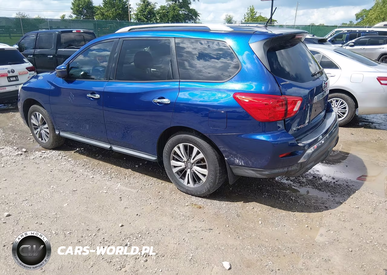2018 Nissan Pathfinder S VIN:5N1DR2MN2JC612818 - 3