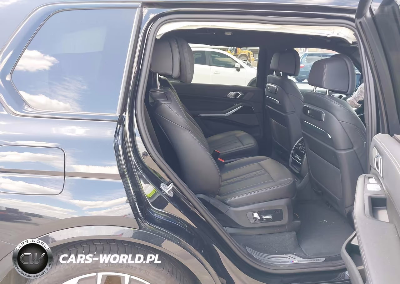 2024 BMW X7 xDrive40I VIN:5UX23EM09R9V96627 - 8