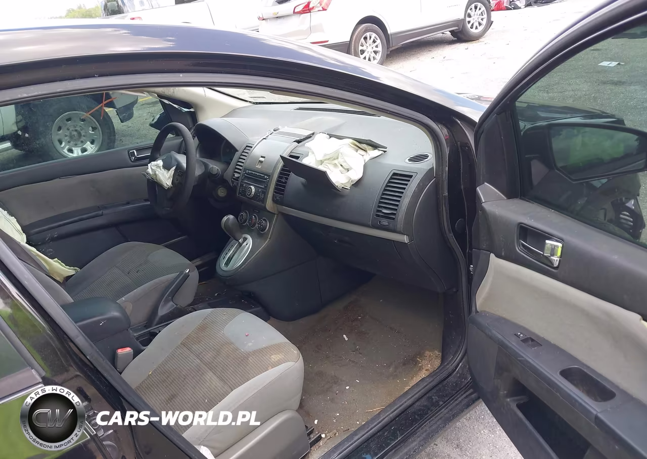2011 Nissan Sentra 2.0S VIN:3N1AB6APXBL698753 - 5