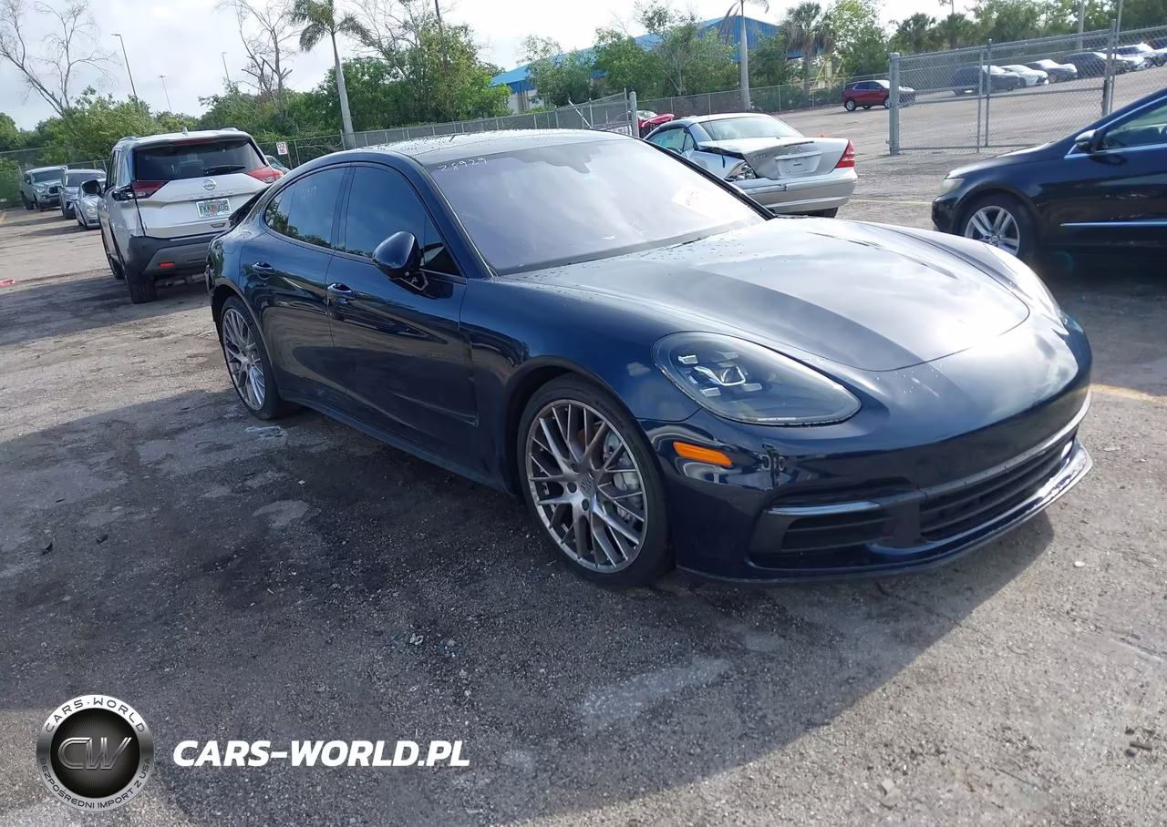 2018 Porsche Panamera 4 – zdjęcie 1 z 18