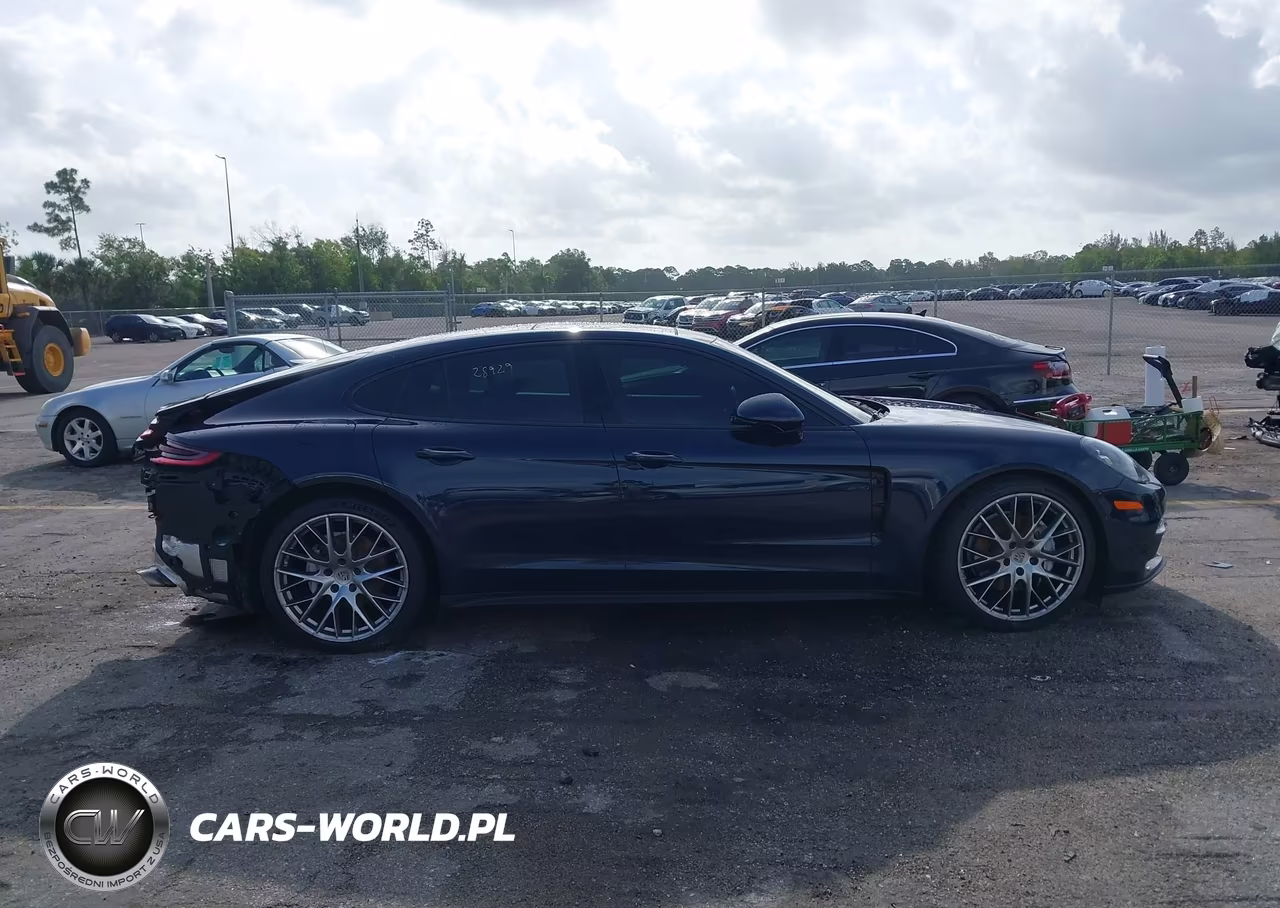 2018 Porsche Panamera 4 VIN:WP0AA2A72JL117684 - 13