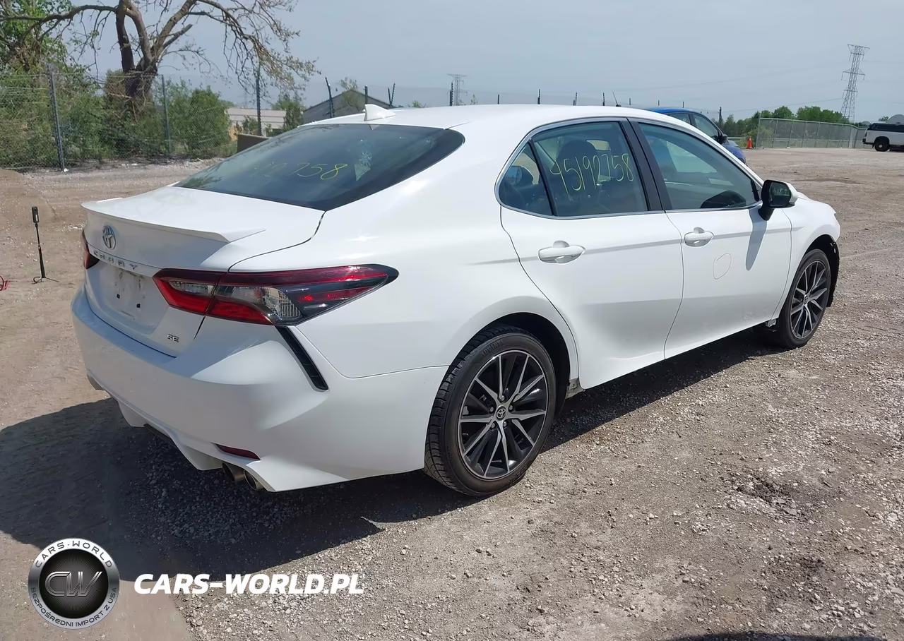 2021 Toyota Camry Se VIN:4T1G11AK8MU549554 - 4