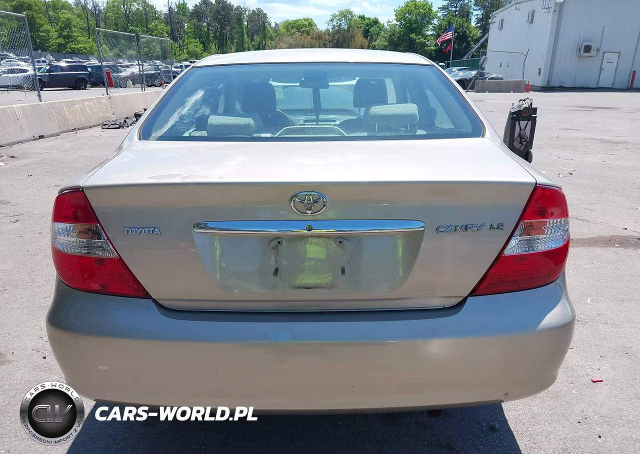2003 Toyota Camry Le VIN:4T1BE32K73U763958 - 16