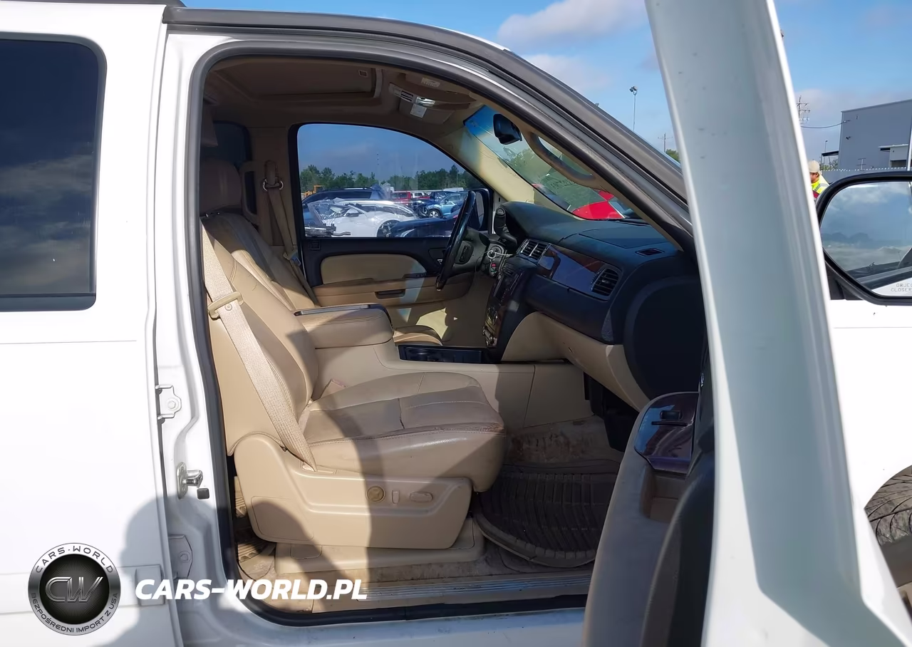 2007 Chevrolet Tahoe Lt VIN:1GNFC13007R214843 - 5