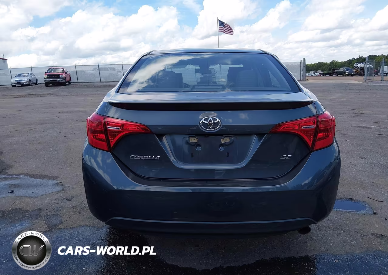 2018 Toyota Corolla Se VIN:5YFBURHE1JP827210 - 16