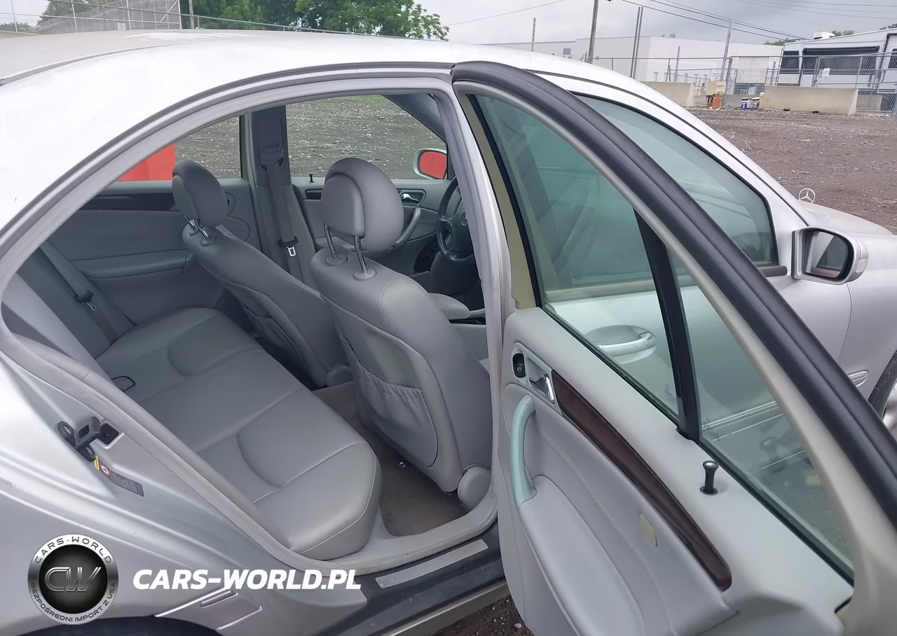2003 Mercedes-Benz C 240 VIN:WDBRF81J13F432057 - 8