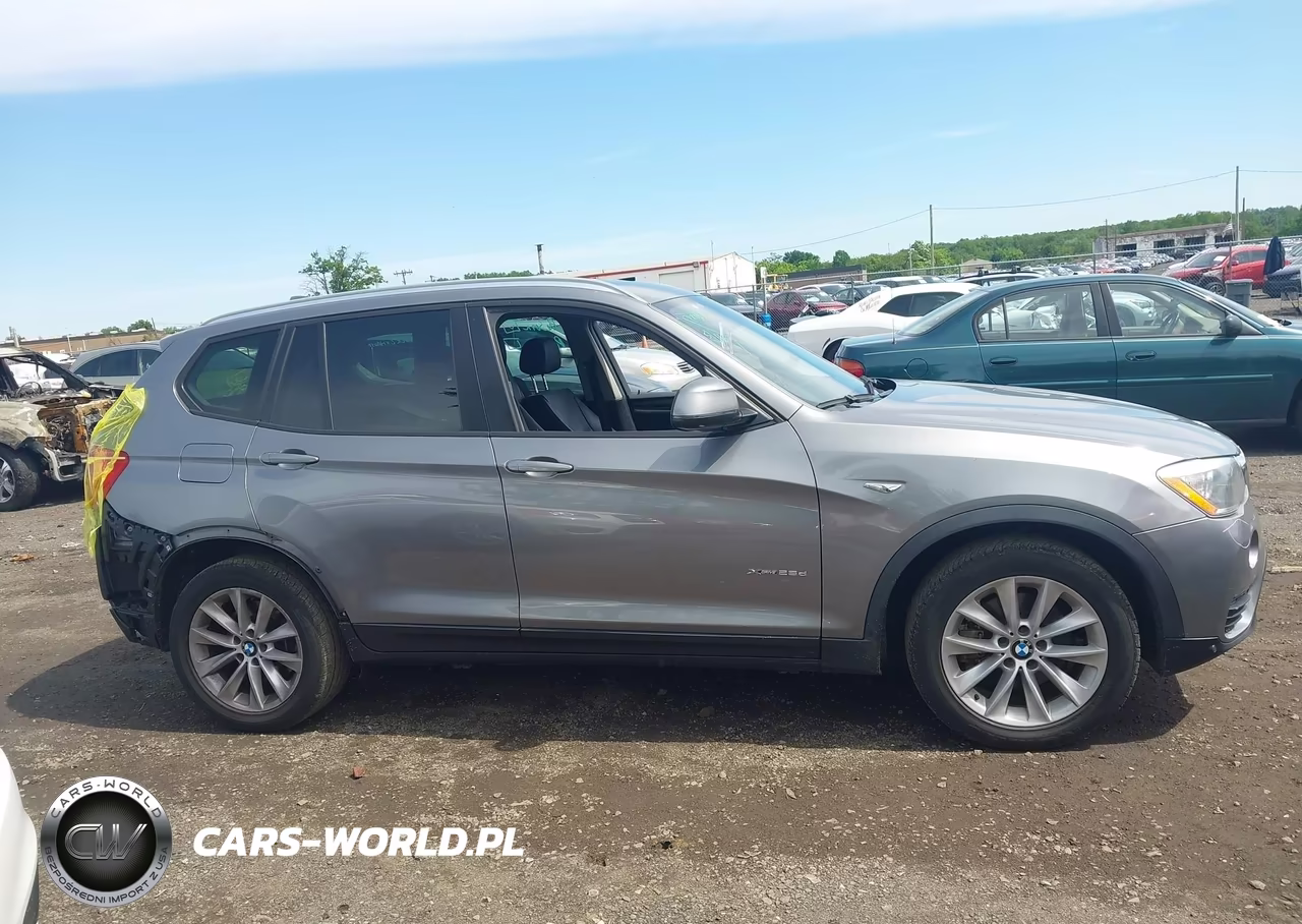 2015 BMW X3 xDrive28D VIN:5UXWY3C50F0E95595 - 13