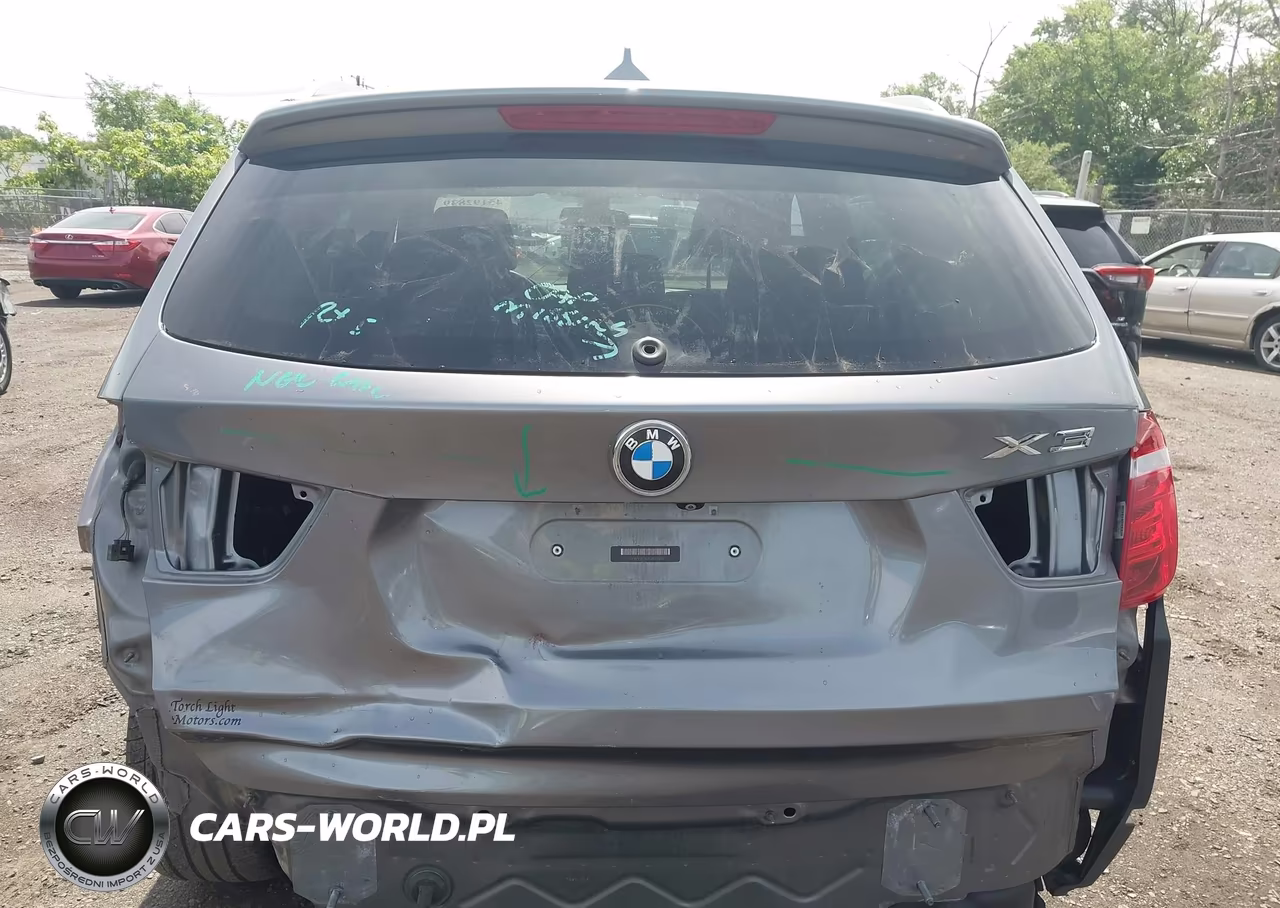 2015 BMW X3 xDrive28D VIN:5UXWY3C50F0E95595 - 16