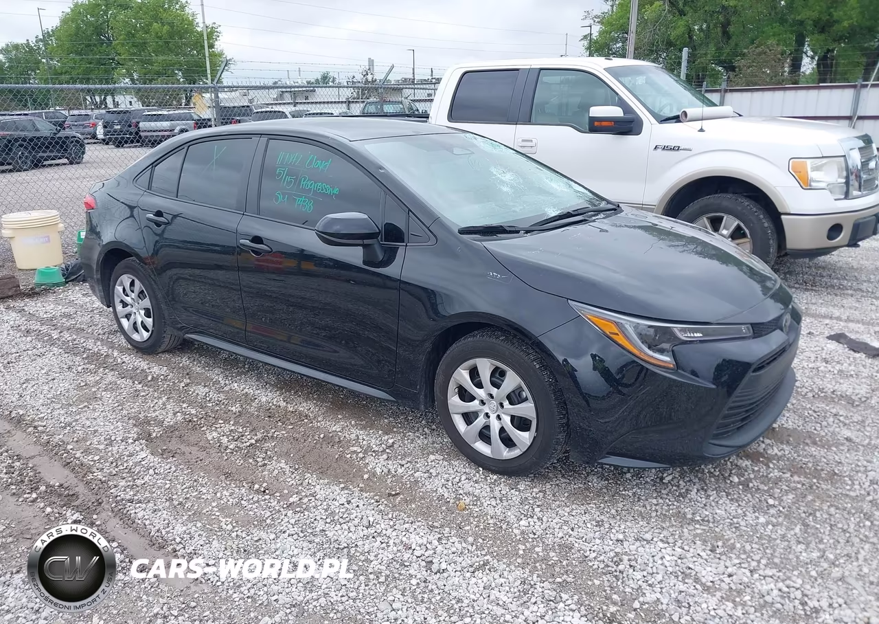 2025 Toyota Corolla Le – zdjęcie 1 z 16