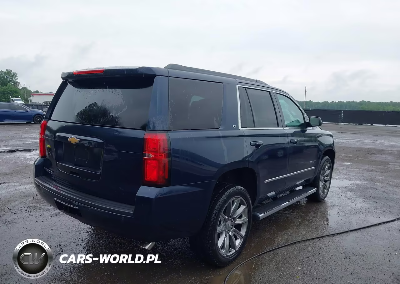 2018 Chevrolet Tahoe Lt VIN:1GNSKBKC6JR347634 - 4