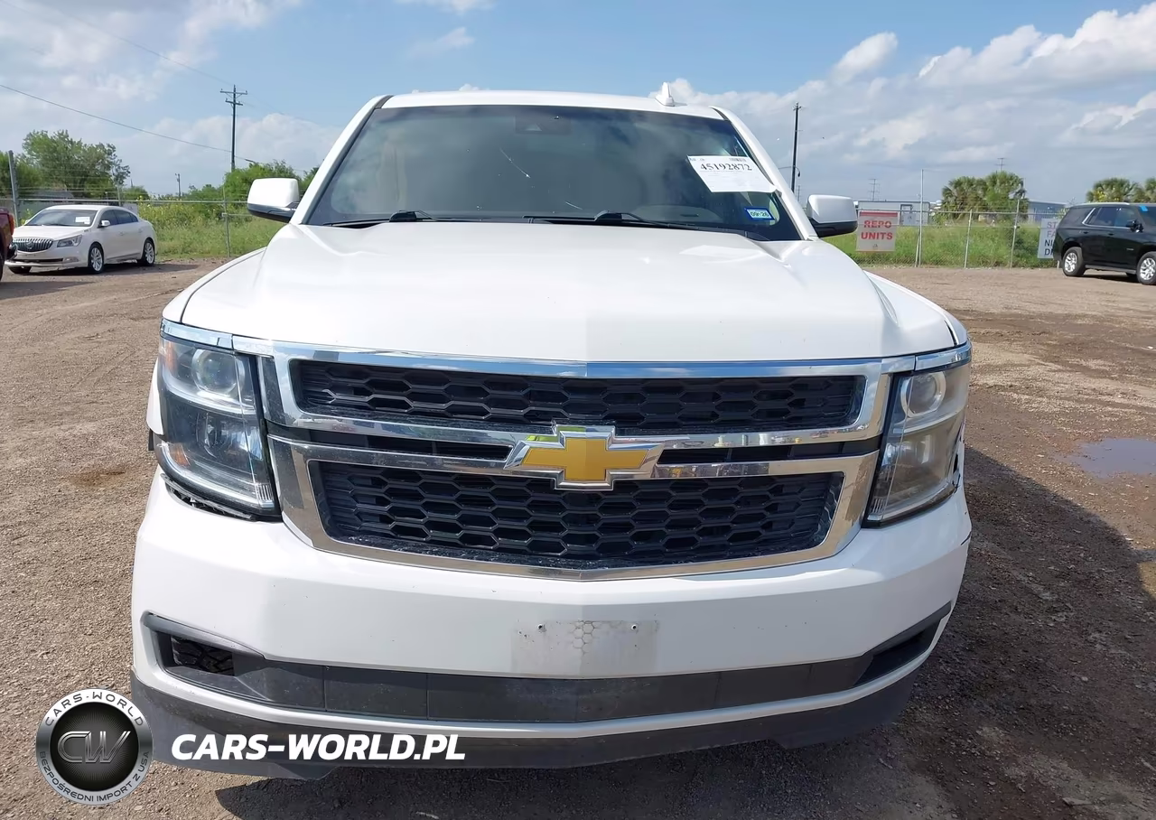 2018 Chevrolet Tahoe Lt VIN:1GNSCBKC0JR180975 - 12
