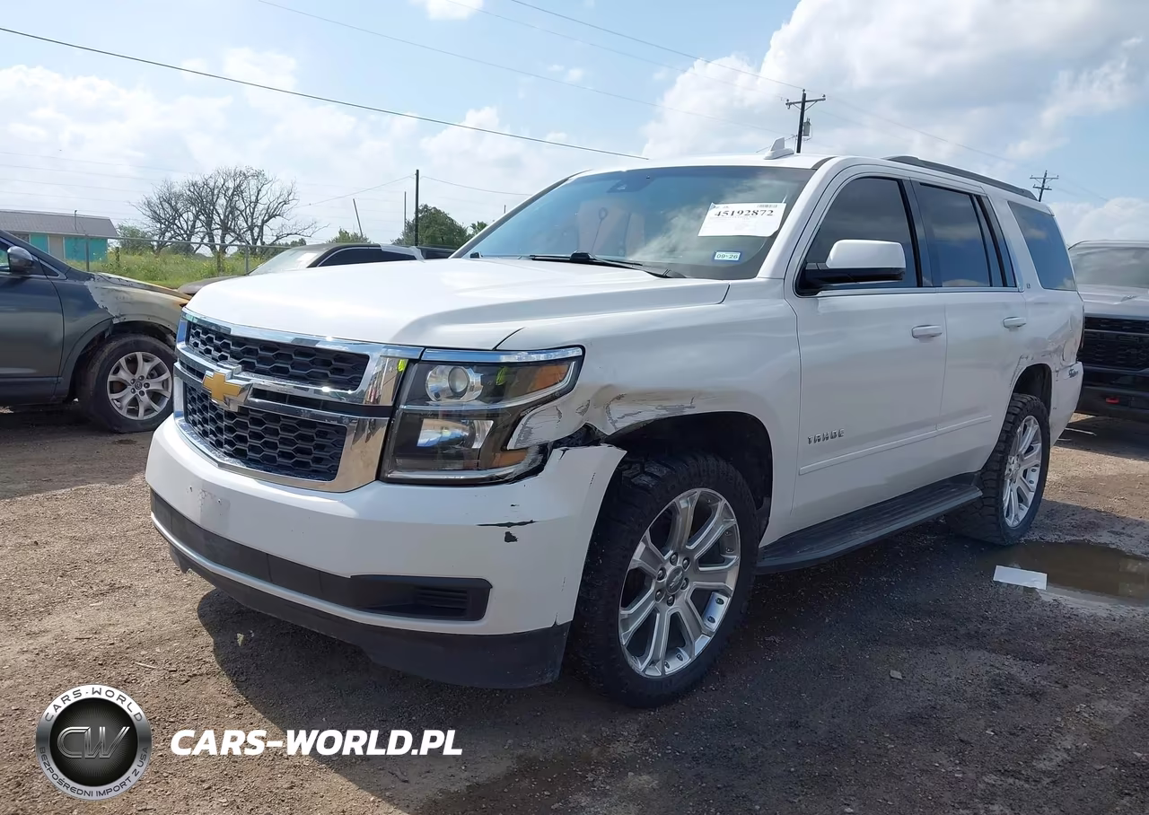 2018 Chevrolet Tahoe Lt VIN:1GNSCBKC0JR180975 - 2