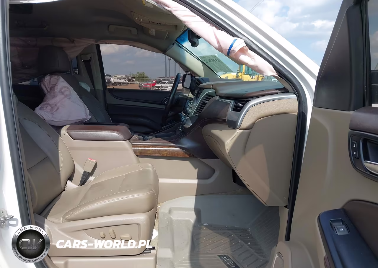 2018 Chevrolet Tahoe Lt VIN:1GNSCBKC0JR180975 - 5